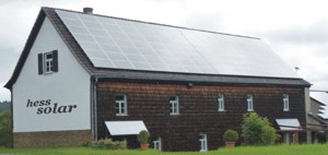 Haus mit Luftkollektor SolarVenti