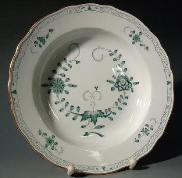 MEISSEN Suppenteller, Indisch gr�n mit Kante