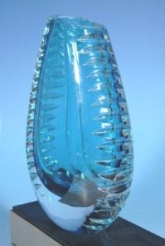 Vase, blauer Innen�berfang
