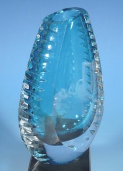 Vase, blauer Innen�berfang