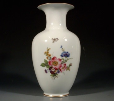 REICHENBACH Vase, Blumendekor mit Streublumen