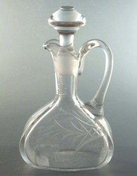 sch�ner Flakon, Glasflakon, mit floraler Gravur