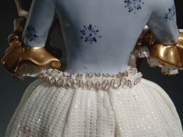 Gro�e Porzellanfigur musizierende Dame