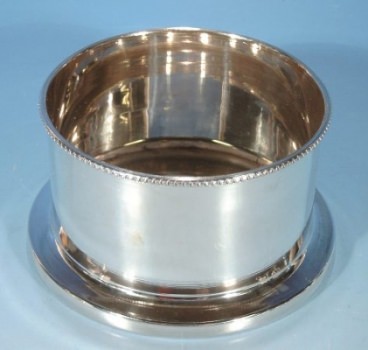 Flaschenhalter / -untersetzer, 900er Silber