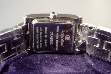 Oskar Emil Damenarmbanduhr, Modell Classic