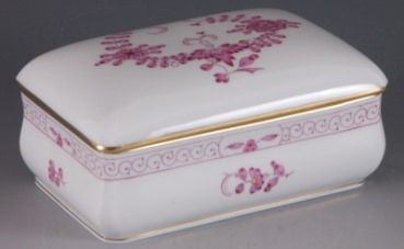 MEISSEN Deckeldose, Indisch purpur mit Kante