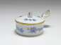 Mobile Preview: Stövchen mit Teelichtpfännchen, Meissen, Reicher Drache hellblau, D: 16 cm