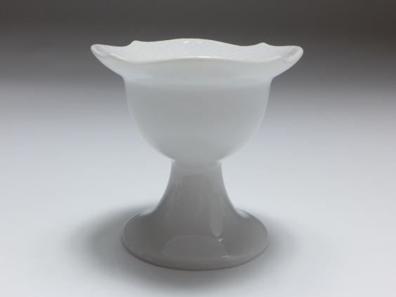 Eierbecher, Meissen, Wellenspiel Relief weiß, H: 7 cm
