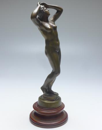 Bronzeskulptur Klagende Venus, Bronzefigur, H: 25,5 cm