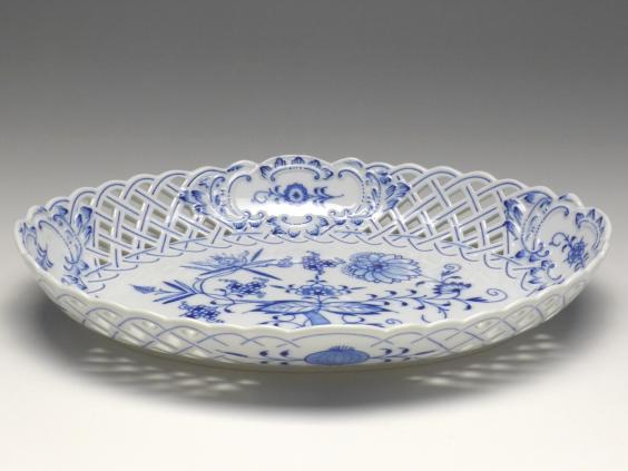 ovale Durchbruchschale, Meissen, 20. Jh., Zwiebelmuster, 28 x 20,5 cm