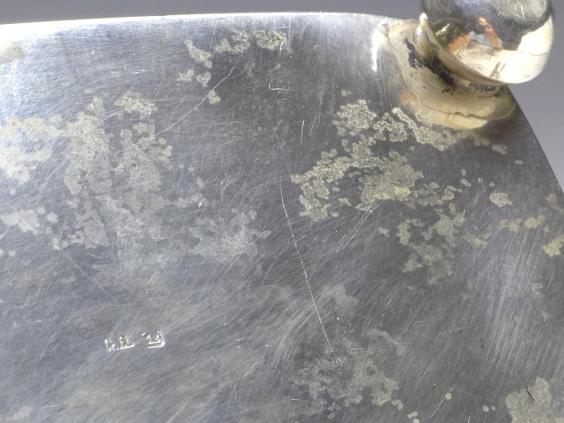 Zuckerdose, Deckeldose auf 4 Kugelfüßen, vor 1888, 12 Lot (750er) Silber, florales Dekor, 15,5x11,5x9 cm, 320 g