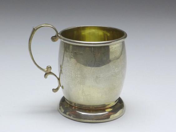 Becher mit Henkel, Birmingham, 1928, 925er Sterling Silber, H: 7,3 cm, 43 g
