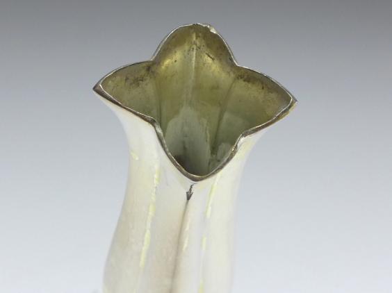 kleine Vase, Blumenvase, Tischvase, 835 Silber, H: 14 cm, 66 g