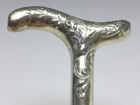zierlicher Griff für Gehstock, Flanierstock, Spazierstock, mit Blütendekor, 800er Silber, H: 15 cm, 52 g
