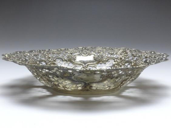 ovale Schale, Korb, Blumendekor und Durchbruchrand, 800er Silber, 5 x 26 x 20 cm, 223 g