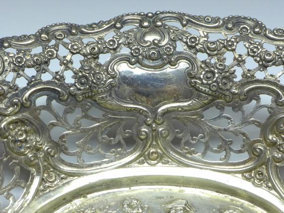 ovale Schale, Korb, Blumendekor und Durchbruchrand, 800er Silber, 5 x 26 x 20 cm, 223 g