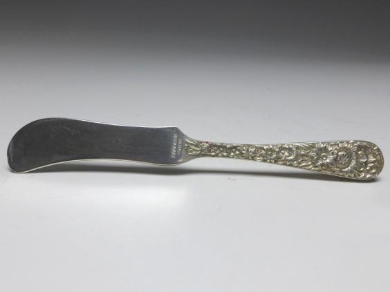 Buttermesser, Dekor Repoussé, Griff 925er Sterling Silber, S. Kirk & Son, USA, L: 13,3 cm