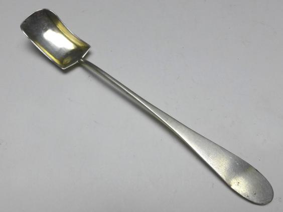 Löffel eckig, Gewürzlöffel, 12 Lot | 750er Silber, L: 11,8 cm