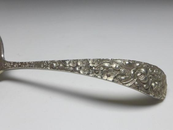 Kelle, Saucenkelle, Dekor Repoussé, 925er Sterling Silber, Stieff, USA, L: 16 cm