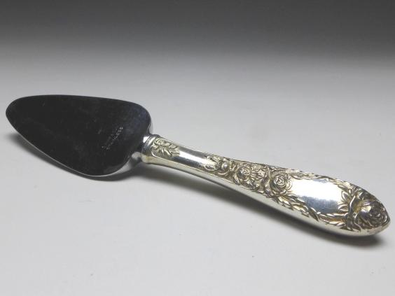 kleines Käsemesser, Messer, Dekor Rosen, 925er Sterling Silber, S. Kirk & Son, USA, L: 16,5 cm