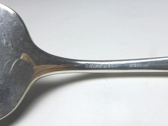 Vorlegegabel, Gabel, Dekor Rosen, 925er Sterling Silber, S. Kirk & Son, USA, L: 22 cm