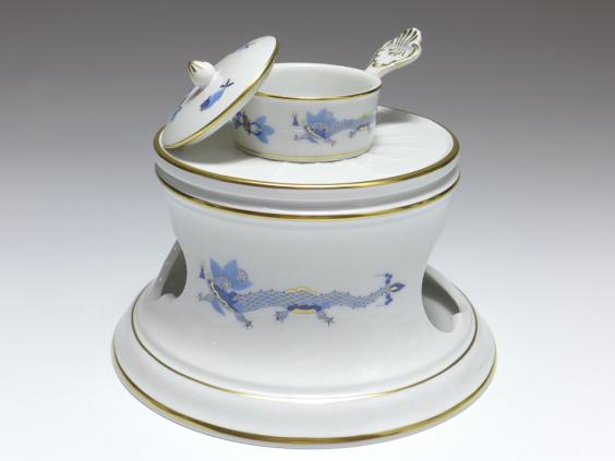 Stövchen mit Teelichtpfännchen, Meissen, Reicher Drache hellblau, D: 16 cm