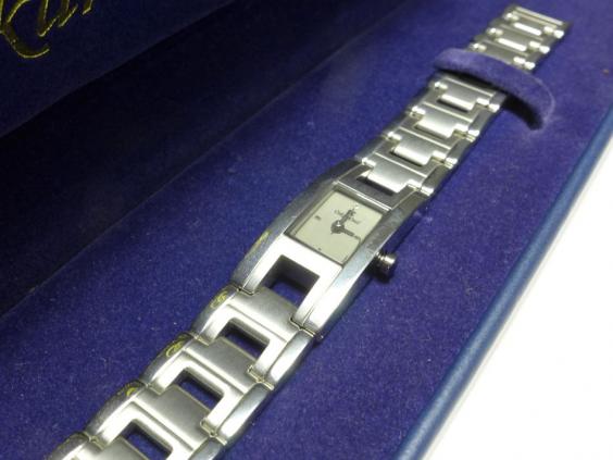 Oskar Emil Damenarmbanduhr, in Geschenkbox