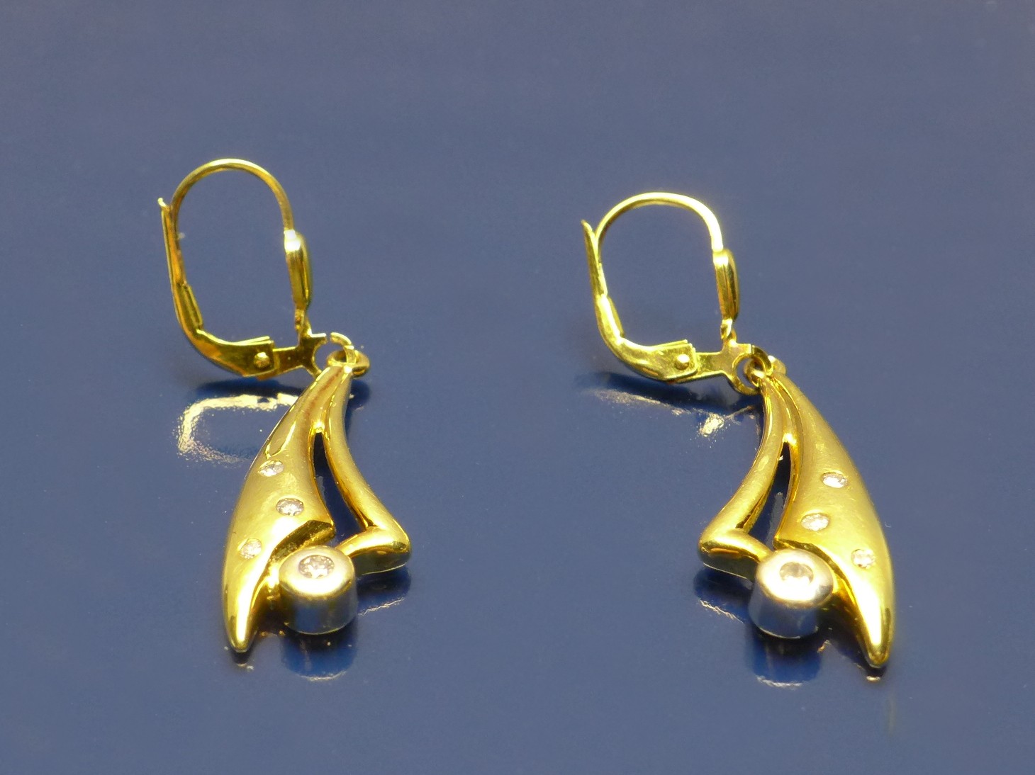 Ohrringe mit Brillanten, 585er Gold | online kaufen bei hess-shops | Ohrhänger