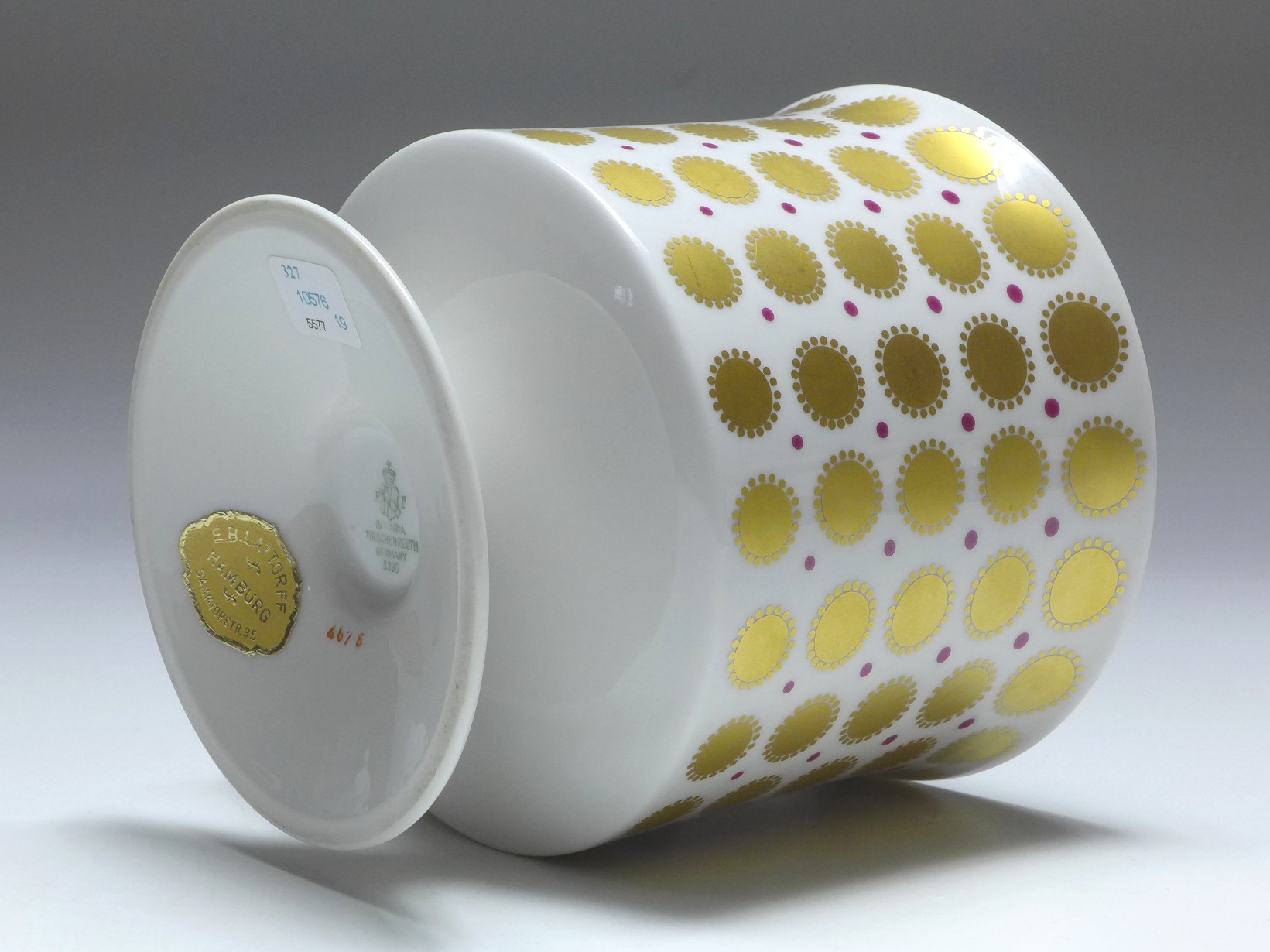 Schale auf Fuß, Tirschenreuth, Golddekor, H: 11,5 cm