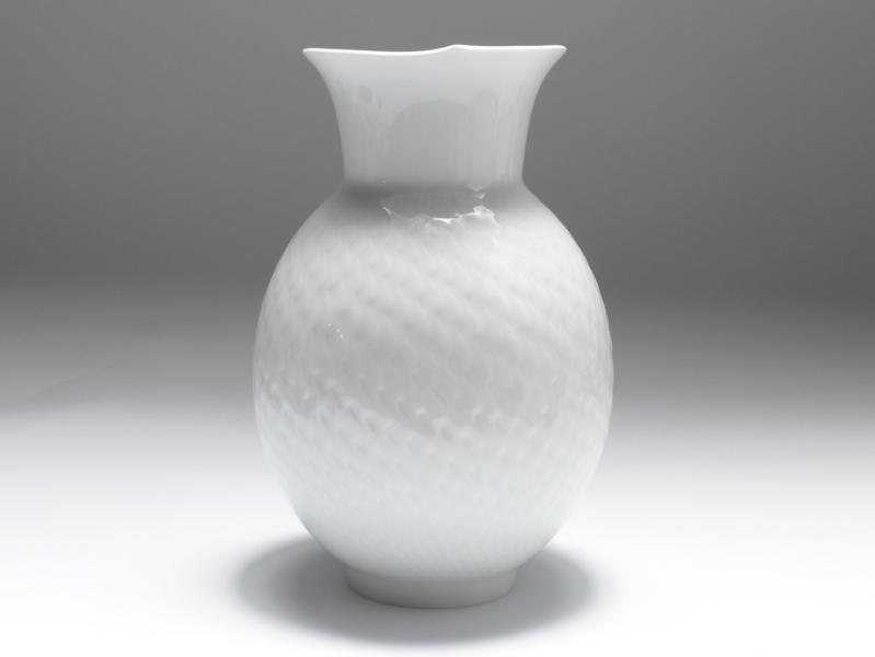 Vase, Meissen, Wellenspiel Relief weiß, H: 20,5 cm