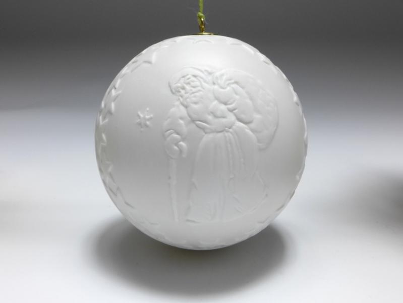 Kugel Weihnachtsmann, Weihnachtskugel, Meissen, weiß, D: 7 cm
