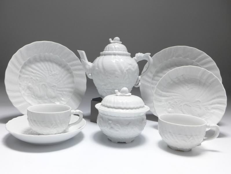 Tee-Set für 2 Personen, Meissen, Schwanendessin, weiß