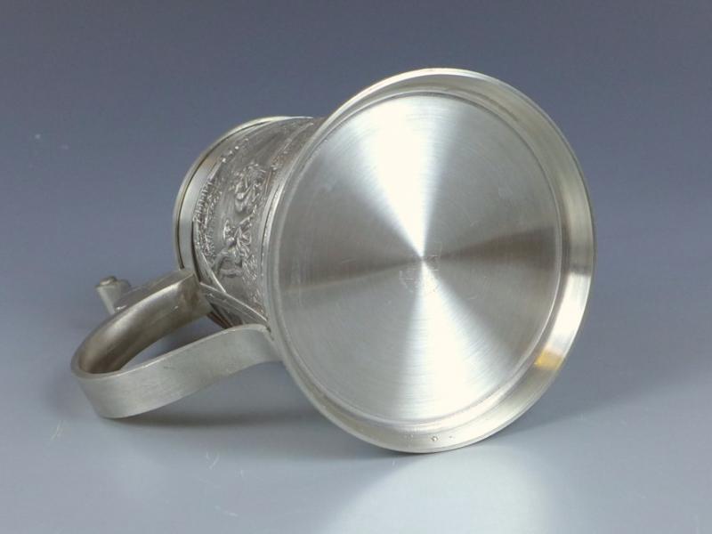 Bierkrug, Humpen, Krug, SKS Zinn, ländliche Szenen, H: 16 cm, 646 g