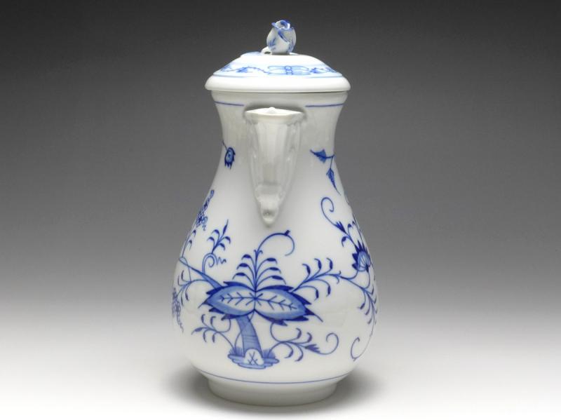 Kaffeekanne, Kanne, Meissen, 20. Jh., Zwiebelmuster, H: 23 cm, V: 1,2 l.