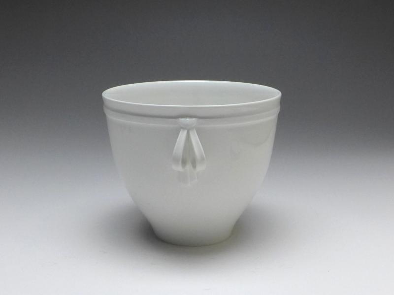 Blumentopf, Übertopf, KPM Berlin, weiß glasiert, H: 11,5 cm