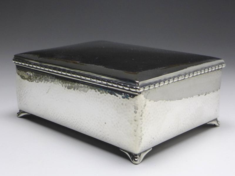 große Schatulle, Deckeldose, Dose auf 4 Füßchen, Silber, Dänemark, 18x13,5x7,5 cm