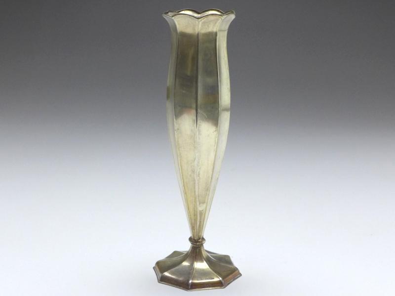 kleine Vase, WTB, Wilhelm Binder, Schwäbisch Gmünd, 800 Silber, H: 14 cm, 42 g