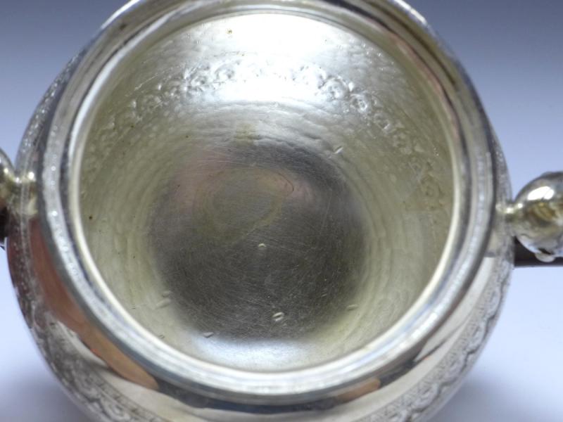Teekern, Tee-Set 3-teilig, Teekanne, Zuckerschale, Gießer, 835 Silber, zus. 981 g