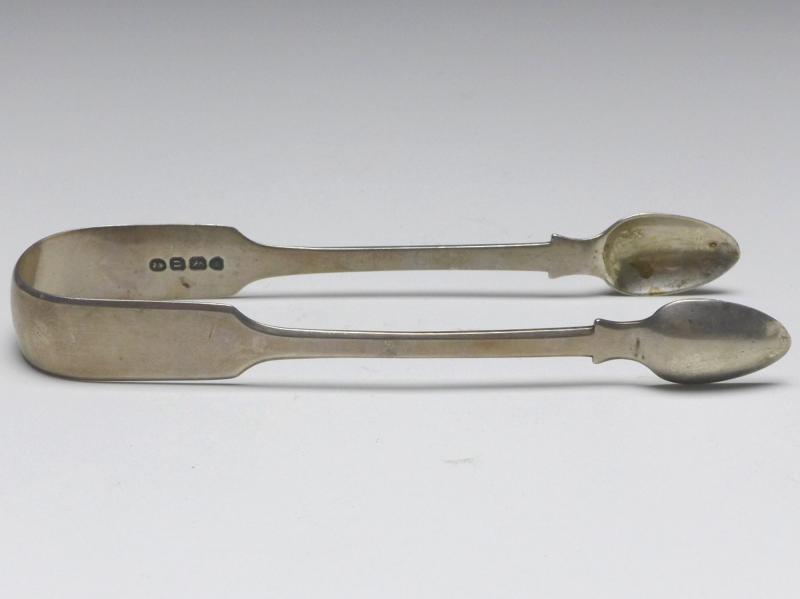 große Zuckerzange, London, 19. Jh., 925er Sterling Silber, L: 14,2 cm, 39 g