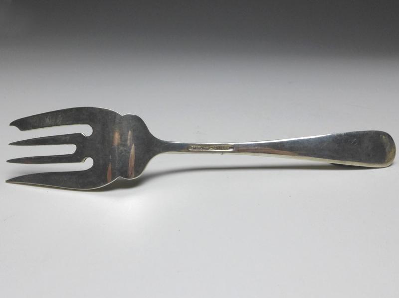 Gabel, Dekor Repoussé, Griff 925er Sterling Silber, Stieff, USA, L: 15,3 cm