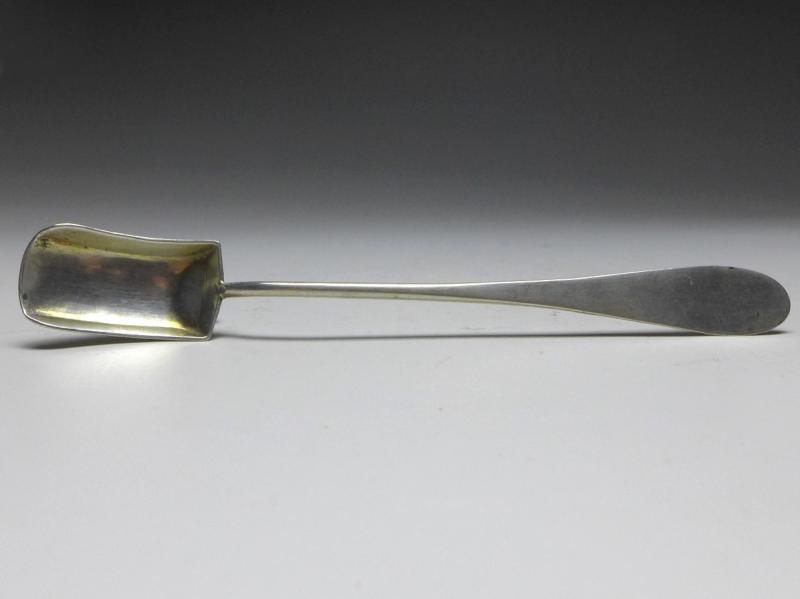 Löffel eckig, Gewürzlöffel, 12 Lot | 750er Silber, L: 11,8 cm