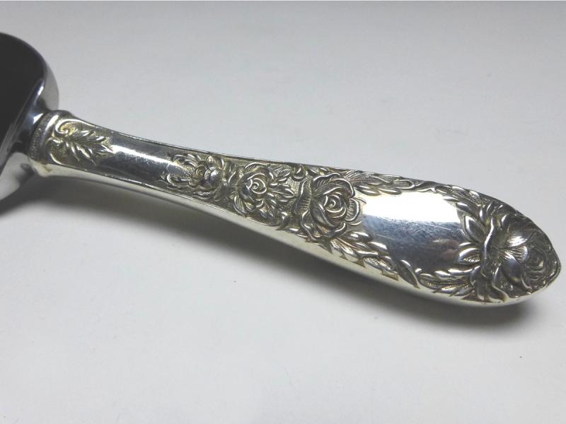 kleines Käsemesser, Messer, Dekor Rosen, 925er Sterling Silber, S. Kirk & Son, USA, L: 16,5 cm