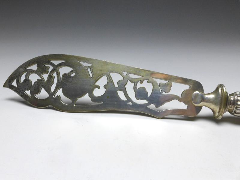 Tranchierbesteck 2-teilig, 800er Silber, Wilhelm Binder, Schwäbisch Gmünd, L: 29,5 | 25,5 cm