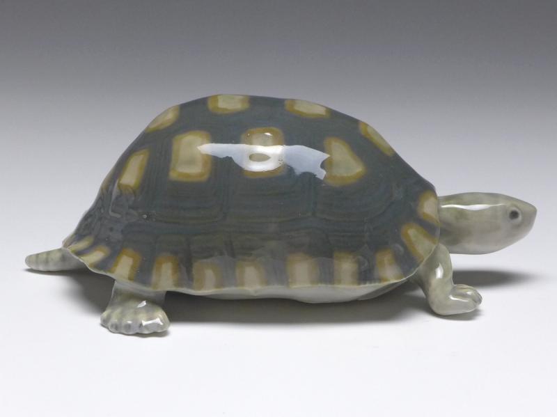 Figur Schildkröte, Royal Copenhagen, um 1923-34, Modell 552, L: 15 cm