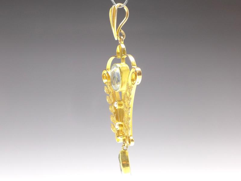 antiker Anhänger mit Steinen und Perlchen, 625er Gold, ~1900