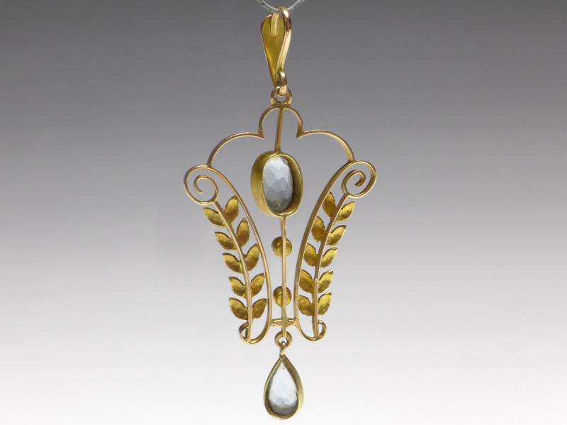 antiker Anhänger mit Steinen und Perlchen, 625er Gold, ~1900