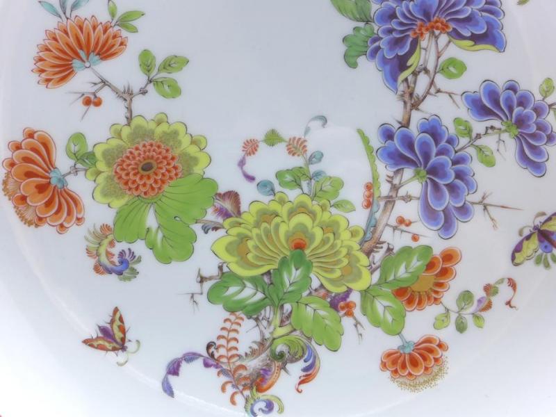 Schale, Meissen, reiche Blumen- und Insektenmalerei, D: 22,5 cm