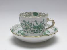Mokkatasse kpl., Meissen, indisch grün reich, V 0,1 l.