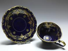 Mokkatasse, Lindner Porzellan, kobaltblau, Gold und Platin, Blumen