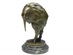 Gerhard Schliepstein: Bronzefigur Kiwi, Vogel, H: 20,5 cm